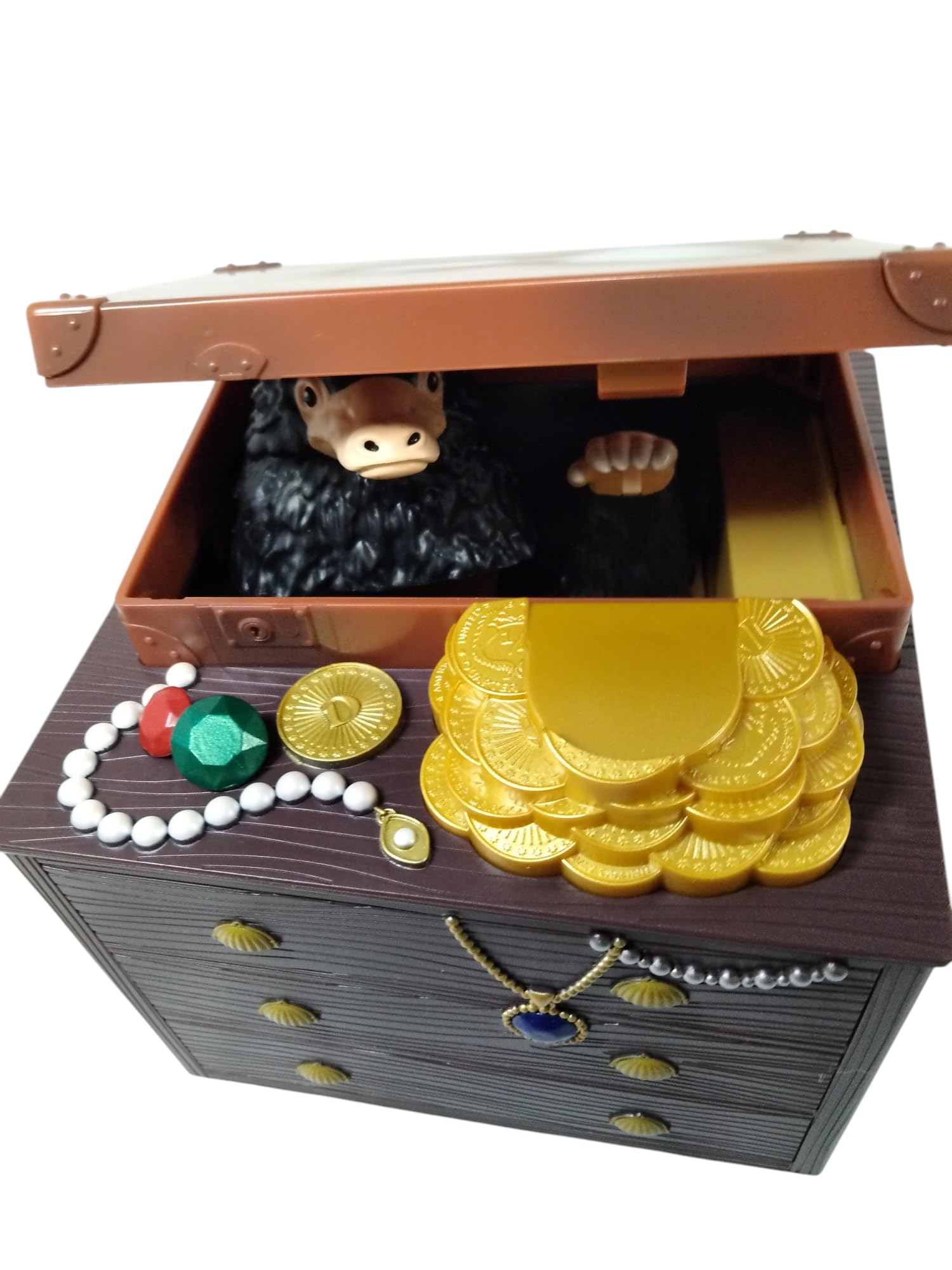 USJ  ハリーポッター　ニフラー　貯金箱 Amazon.co.jp: USJ ハリーポッター ニフラー 貯金箱 : おもちゃ